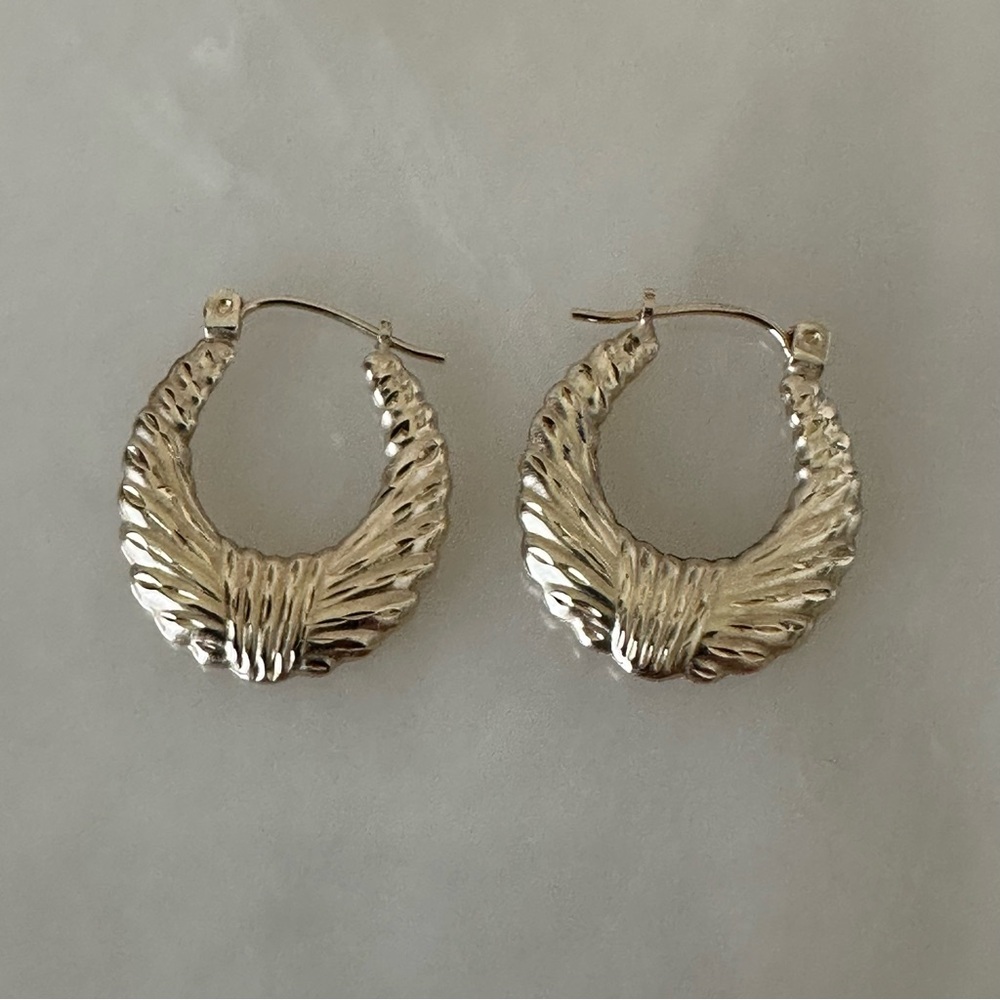 10k Solid Gold Hoop Earrings - Picture 14 of 15